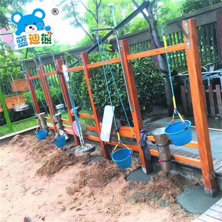 幼儿园不锈钢挖沙机取水器 儿童户外木制玩沙玩水黄梨木游乐设备
