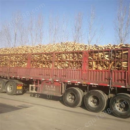 长期供应果木劈柴 烤鸭劈柴  锅炉劈柴  杂木劈柴
