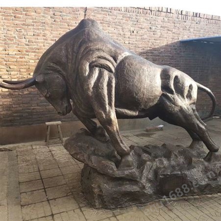 商业广场动物牛铜雕塑 现代铜工艺品装饰摆件