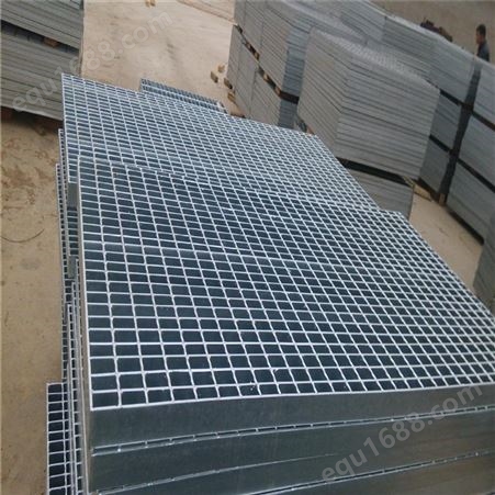 内蒙古鄂托克旗化学工厂焊接镀锌重型钢格板 楼梯T5防滑踏步板 安装简便实用性强