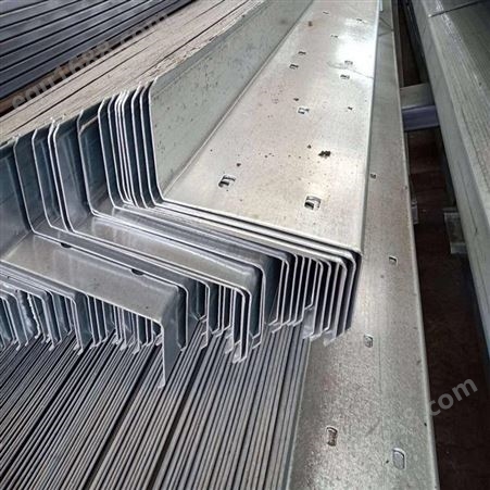 Z型钢价格-昆明C型钢厂家报价-镀锌钢结构檩条一吨价格