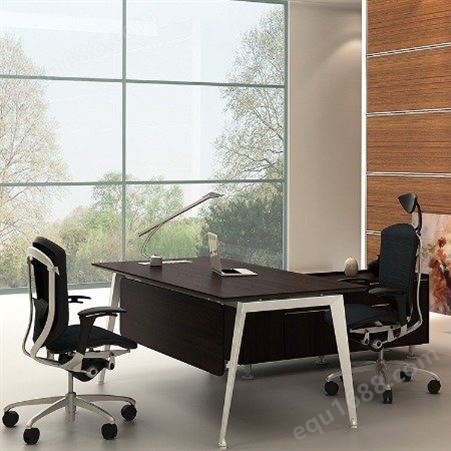 昆明哪里有办公桌 昆明办公家具厂 办公室家具定制